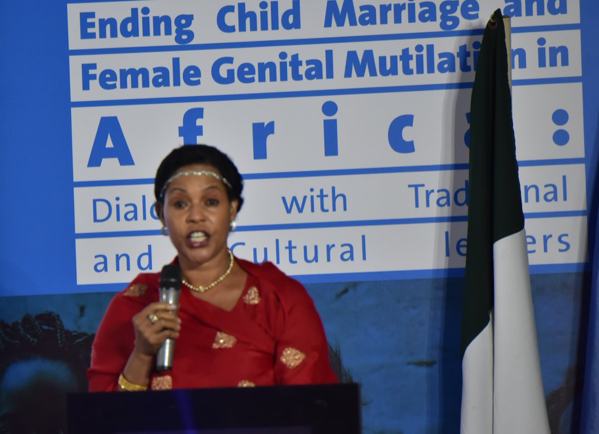 unwomenafrica's tweet photo. Child Marriage is a huge setback in the implementation of the #SDGs &amp; the Agenda2063 of the African Union. Child marriage and FGM are linked to harmful cultural practices and therefore we must act now as traditional leaders. #EndFGM #HearMeToo @QueenofTooro https://t.co/nFkH4trQFM