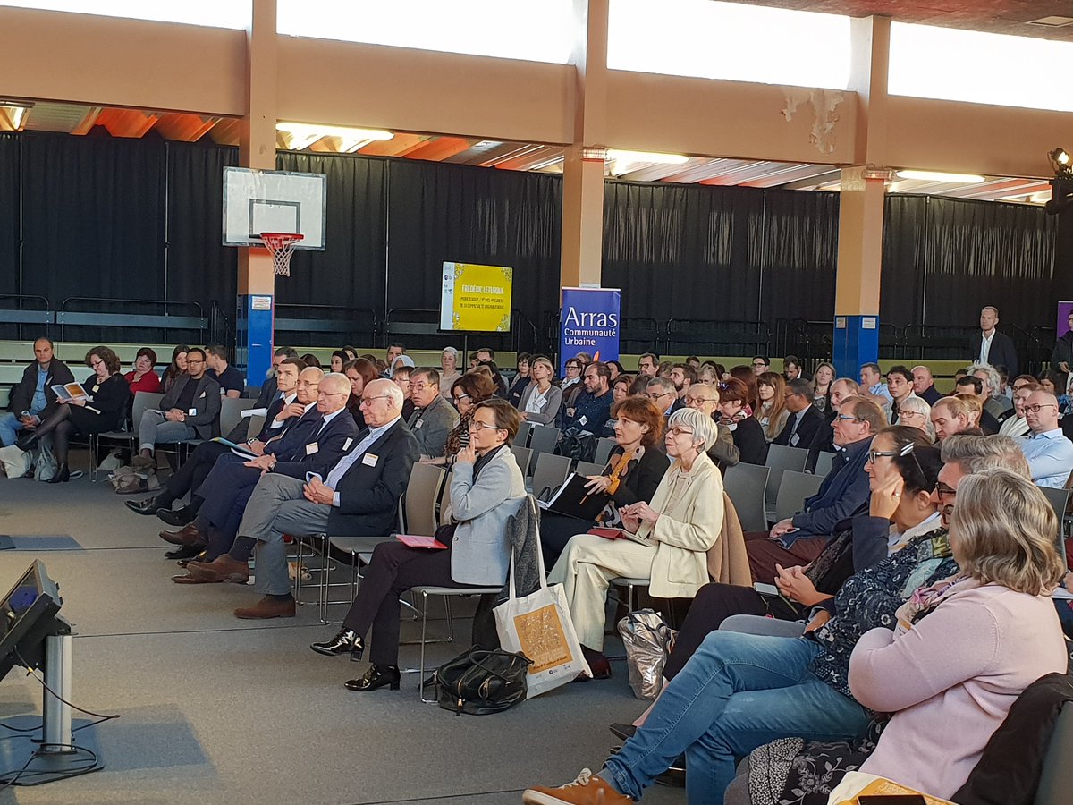 La #polville fête ses 40 ans à #Arras. Fabien SUDRY a ouvert cette journée dédiée aux métiers de l'humain et aux acteurs qui travaillent chaque jour dans les #quartiers. La politique de la ville dans le #PasdeCalais c'est 64 quartiers dans 11 contrats de ville.