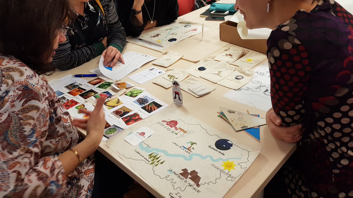 HR_IrepsBFC's tweet photo. Temps d'expérimentation d'outils à la Comet ! @IrepsBFC #ETP https://t.co/i3p8T1zt03