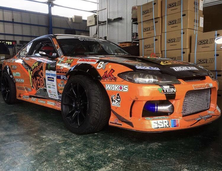 d1GPseries's tweet photo. #D1GP #D1GPクリスマスキャンペーン 
チームオレンジメンテナンスガレージ https://t.co/OjEaI1bbjg