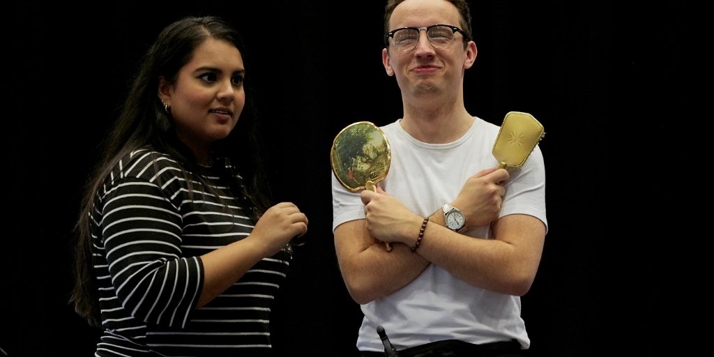 inthewrongcrowd's tweet image. Anyone can be a fairytale heroine. And they don't necessarily need to be rescued... A big shout out to our #AllNewSnowWhite @KuranDohil_ @Ovalhouse 12-30 Dec, book here &amp;gt; bit.ly/SnowOH