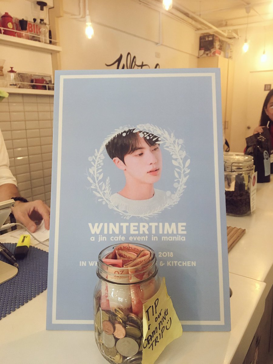 _beanyoongi's tweet photo. @eatjini and i went to the @wintertimeJIN cup sleeve event over the weekend to celebrate jin's birthday!
#WintertimeMNL
#HeartsForJinDay
#OurEpiphanyJin
#ShiningAndPreciousJin https://t.co/PR8iv7EwhU