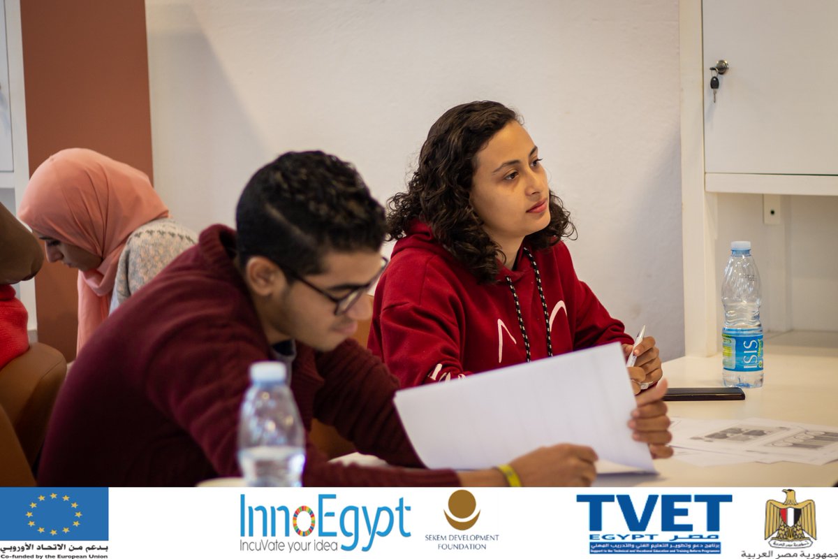 EUInnoEgypt's tweet photo. "من ضمن فعاليات معسكر تدريب جامعة هليوبوليس"
#IncuVate_Your_Idea
#InnoEgypt https://t.co/sCGkfWbqS7
