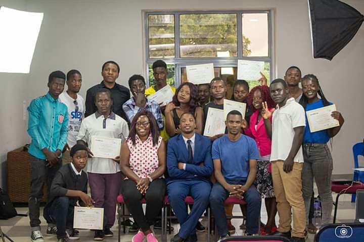 ELivelihoods's tweet photo. Congratulations to these trained cinematographers! 

Many thanks to Unlimited Youth Organization, Film Association of Malawi, @star_mediamw @chakuso_media  for imparting skills in these amazing young people that will use it to promote social change through creative storytelling. https://t.co/b23RDzVDHQ
