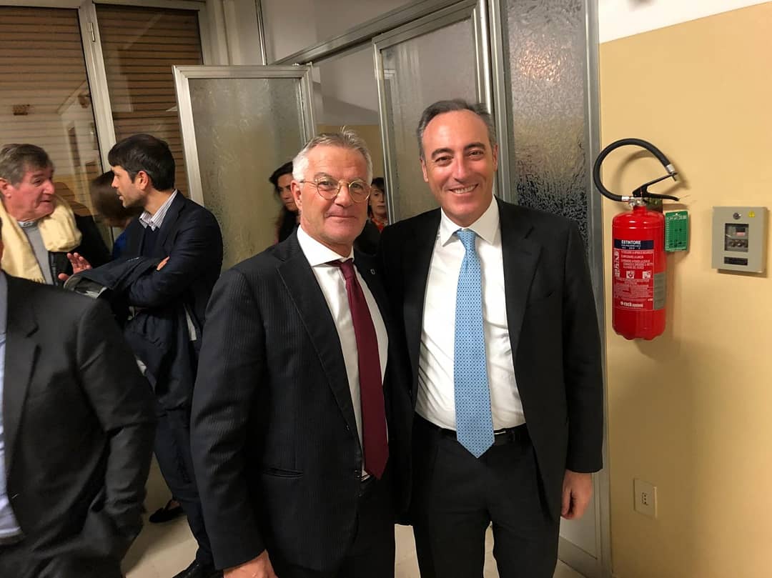 GeoInvernizzi's tweet photo. All'inaugurazione del PreSST di Broni. In seguito visita all'Ospedale SS. Annunziata di Varzi, che ha attivato un programma per i pazienti subacuti.
Un grande risultato per il nostro territorio e la cura dei nostri cittadini pavesi. @GiulioGallera  @ConsLomb https://t.co/ppv9Uga1fK
