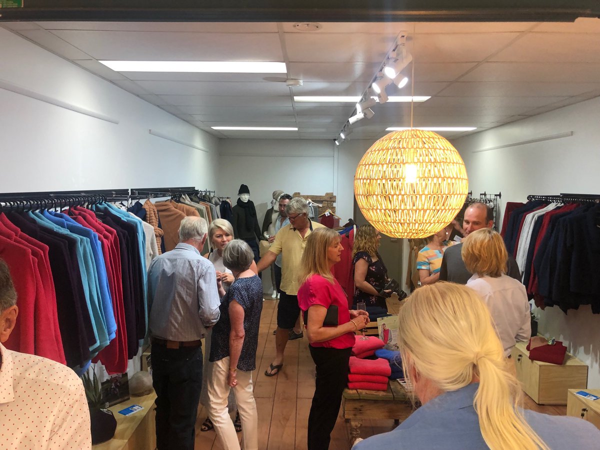 howiemerino's tweet photo. New Williams Wool Store open and ready for business #wwoolshed #dysonjones https://t.co/XeIfoiI0cr
