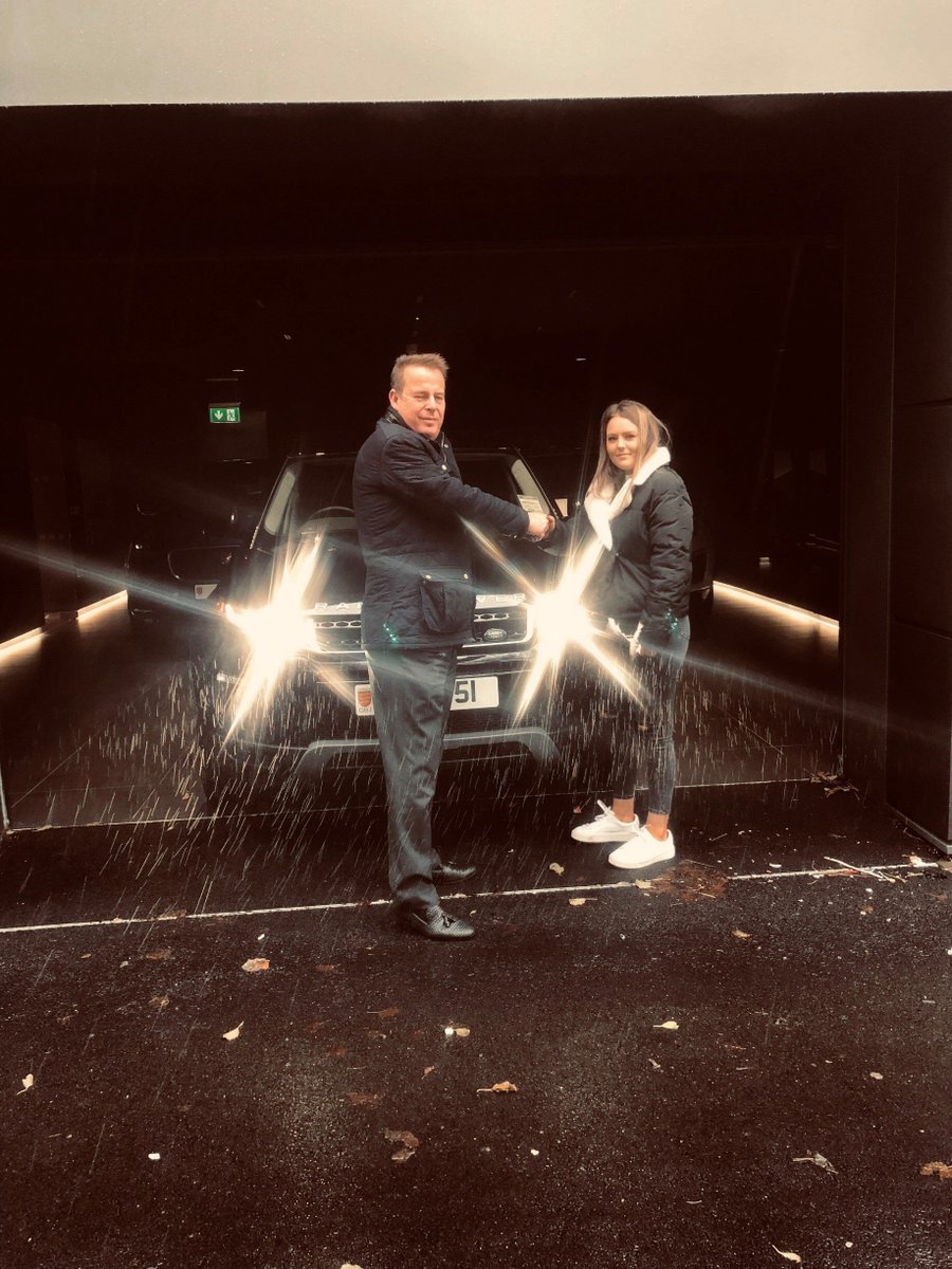 Here is customer Olivia Moss about to take home her new Ranger Rover Evoque from Sales Executive Dean Wilson. 

Everyone at Jacksons Jersey wishes Olivia many happy miles in this stunning SUV. #Happyhandover #Evoque