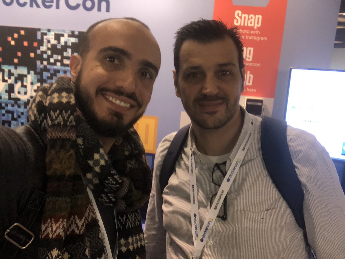 Fhercho84's tweet photo. At #Dockercon with @jgutimesa https://t.co/XEgJMi6CbV