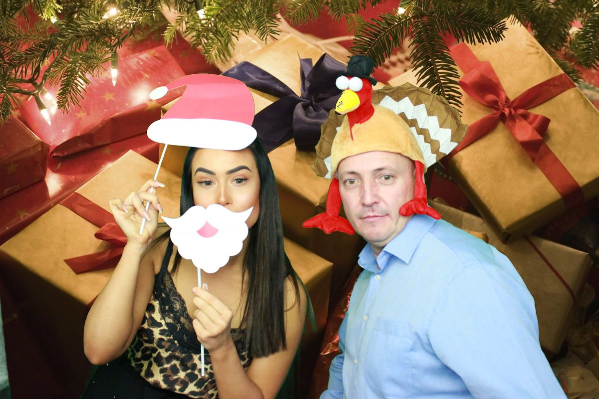 SRL_Ltd's tweet photo. Huge thanks to everyone that came to the Christmas Party 🎅 We hope you had a good night! https://t.co/qSsS8rK7Cu