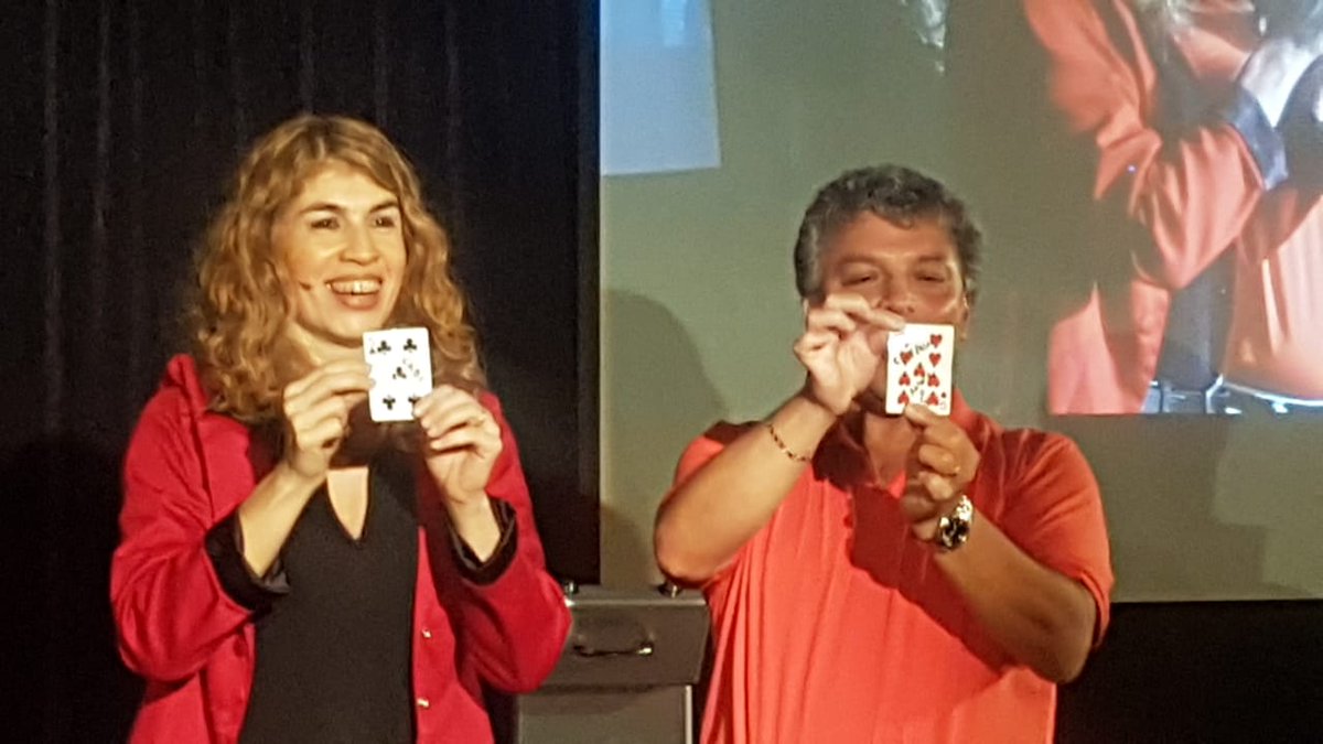 EugeMagia's tweet photo. De la Risa a la Emocion!! Una increible noche, Junto a Claudio Baldoni, Henry Evans y la Maga Caro
#eugepalaciomagia #Vidamágica #magiadebar #magiadesalon #magiadecerca #magiacloseup #espacioculturalhenryevans  @ Almagro, Buenos aires https://t.co/YhrEFoRznY