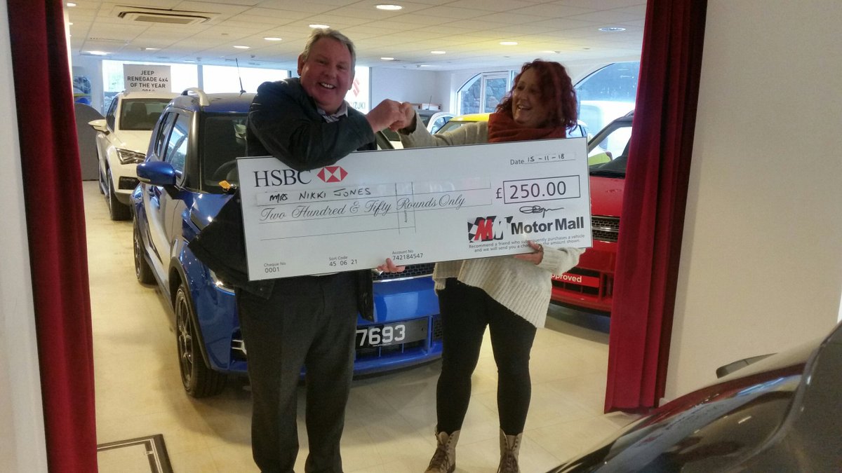 MotorMallGuern's tweet photo. Here is Sales Executive Jim Cameron presenting Nicky Jones with a cheque for £250. 

Nicky introduced a friend to Motor Mall who then bought a car, as a 'thank you' we gave Nicky £250. 

If you know someone who is looking for a car you could do the same 💷💷💷 https://t.co/OsakCnVmj0