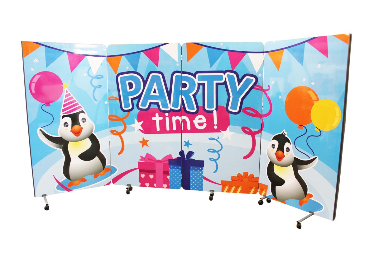 RapIndLtd's tweet image. What a perfect design fitting in with the winter season! @forfarsports have created a design for a Printed Flexi Screen - proving you can use bright colours and a fun design to create an amazing display and divider!
#design #printeddisplay #winterdesign