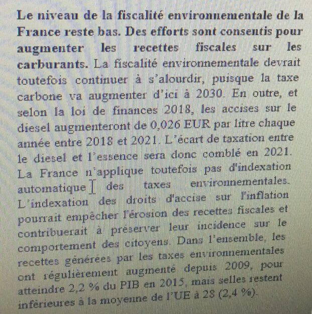 dlempereur's tweet photo. Un moratoire de 6 mois... Est-ce à dire que l’augmentation est maintenue pour après les élections européennes ? C’est précisément ce que demande la Commission européenne dans un document du 7 mars 2018 dont personne ne parle. Le président une nouvelle fois prisonnier de Bruxelles https://t.co/YNTk2lHUIu
