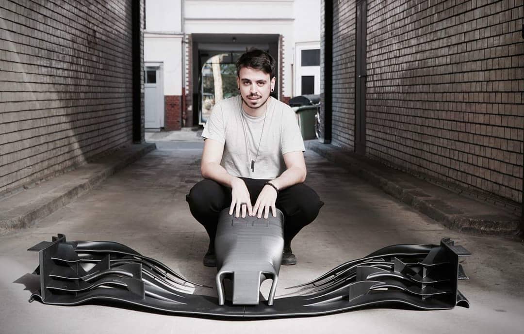 ausquerry's tweet photo. #NERABIKE is the world first, fully functional 3d printed e-motorcycle created by Berlin based design creative: BigRep3d : Marco Mattia Cristofori (designer) and visual artist Maximilian Sedlak #ebike #design #3d #3ddesign #technology #transport #germany #designthinking https://t.co/Gh00I2xjlP