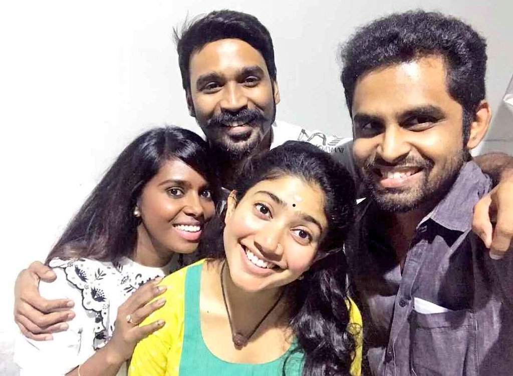DhanushismKK's tweet photo. #Dhanush #Saipallavi #BalajiMohan 

#Maari2 #Maari2Trailer #Maari2FromDec21 #Maari2TrailerFromTomorrow https://t.co/UxtES9AJKX