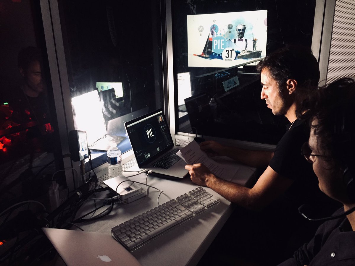 MstreamProd's tweet photo. Retour sur le #PIE2018 vu des coulisses : la régie Live &amp; la cachette secrète de #JulesVerne 🌍🎙 https://t.co/dLfOUyUU1Z