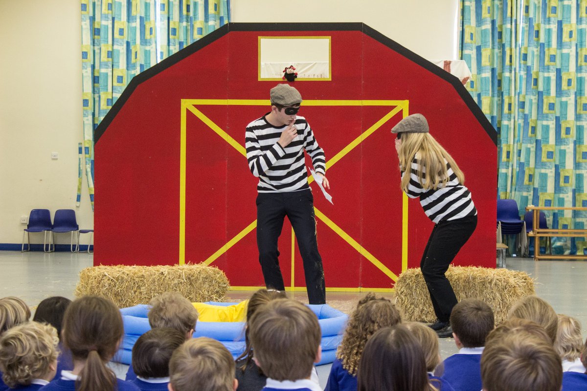 BradfieldCol's tweet photo. Stop two of the What the Ladybird Heard Christmas Tour took our pupils to Bradfield Primary. We hope you enjoyed the show! #bradfielddrama https://t.co/6tT7xdSgjo