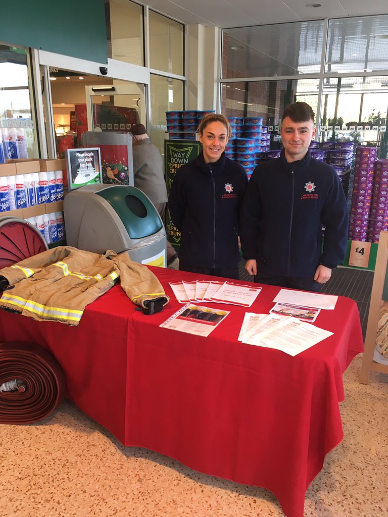 Recruiting today for Wesham Fire Station at Morrison’s 🚒 if you would like some more information please come and see us 👍🏻 #oncall #firefighting #morethanjustajob