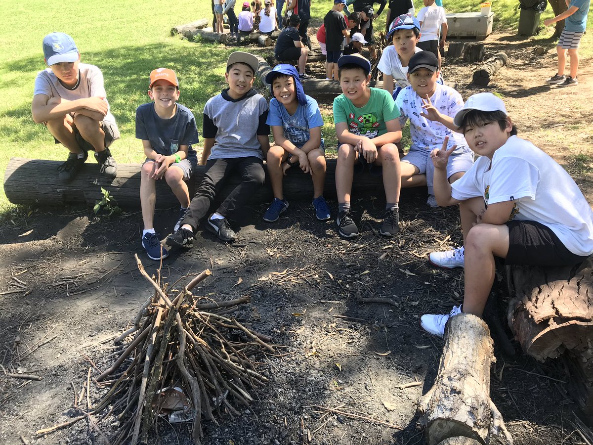 riahn_libro's tweet photo. Building campfires and cooking damper #day1 Berry Sports and Rec Camp 🔥 https://t.co/g4iC4dY7dT