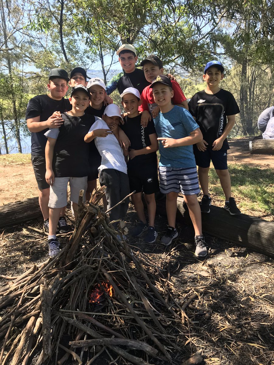 riahn_libro's tweet photo. Building campfires and cooking damper #day1 Berry Sports and Rec Camp 🔥 https://t.co/g4iC4dY7dT