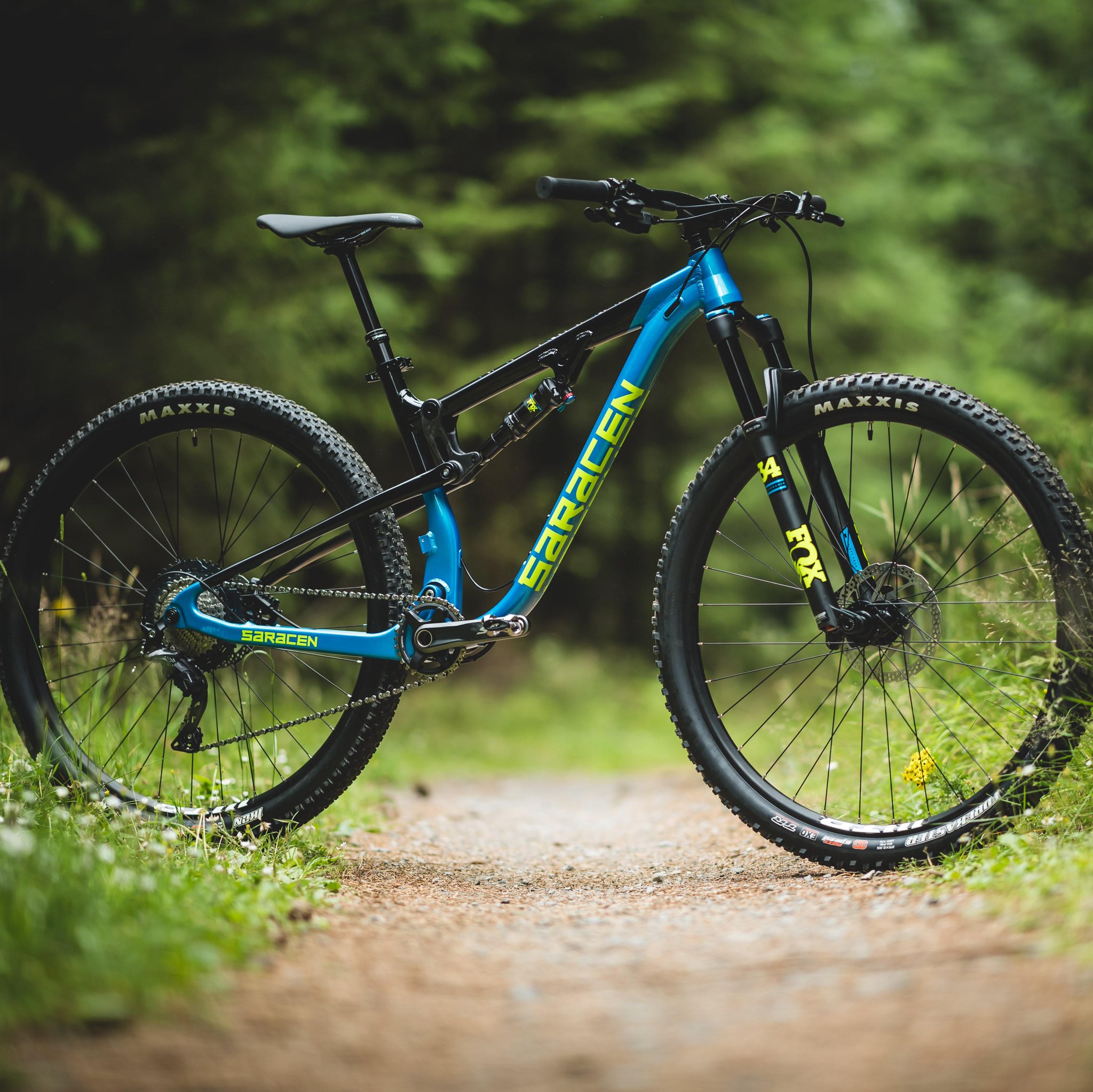 Saracen traverse elite sale
