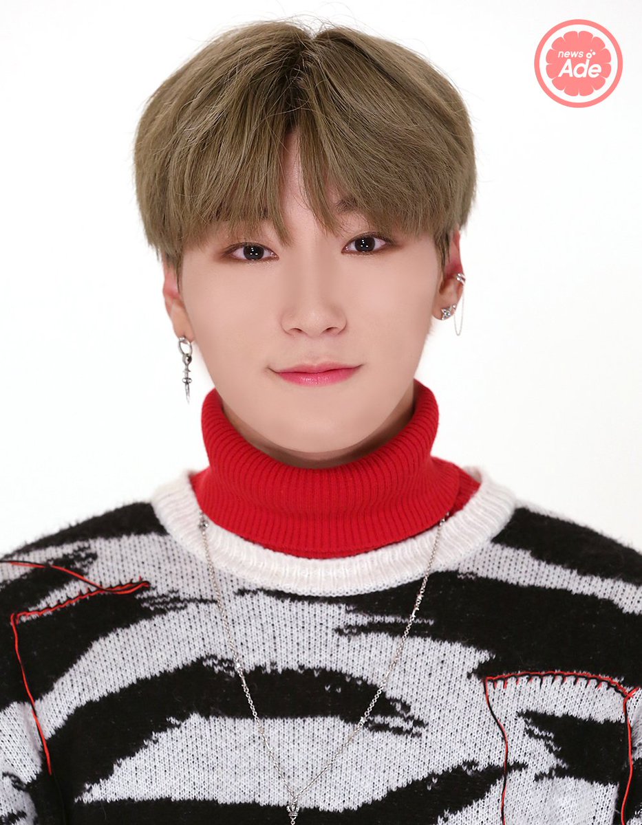 #에이티즈 증명 사진 대방출!🥰

사진 | 최지연 기자

▷ 톡 쏘는 뉴스 <a href="/news_ade/">뉴스에이드</a>