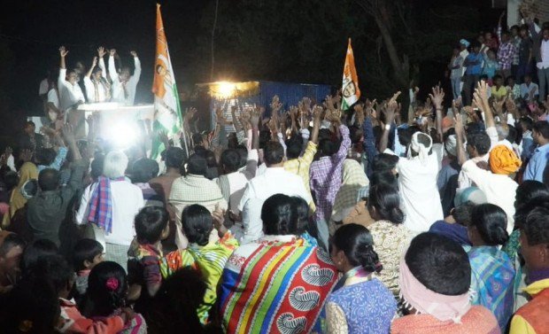 EeYuva's tweet image. #TelanganaElections : Aftermath Of Congress Leader #RevanthReddyArrest 
#RevanthReddy #Telangana 

eeyuva.com/latest-news/ts…