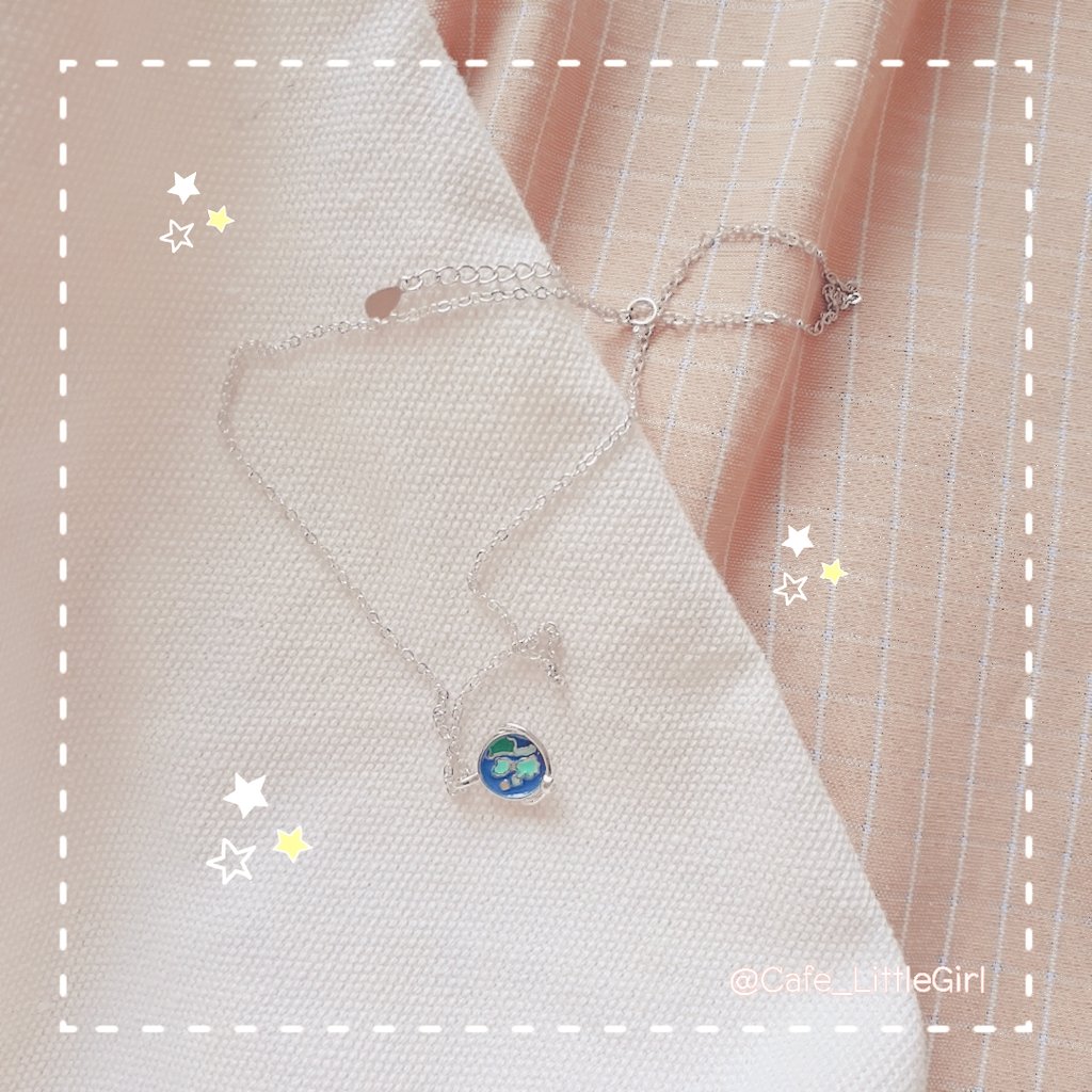 Cafe_LittleGirl's tweet photo. 🎉 ขออนุญาตค่า | Merry Christmas &amp; Happy New Year แจกสร้อยมินิมอลน่ารักๆ ให้ฟลว. เป็นของขวัญปีใหม่ 1 ชิ้นน้า 🎄💫

กติกาเหมือนเดิมเลย
💘 Retweet ถ้าอยากคุยอะไรกับเราก็เมนชั่นมาได้ค่า 😆
🎁 สุ่มแจก 4 ม.ค. 62 เวลา 21.00 น. ขอบคุณที่ติดตามกันจ้า

#รีวิวเกาหลี #แจก #แจกของ #แจกของฟรี https://t.co/dnmdk7efTE