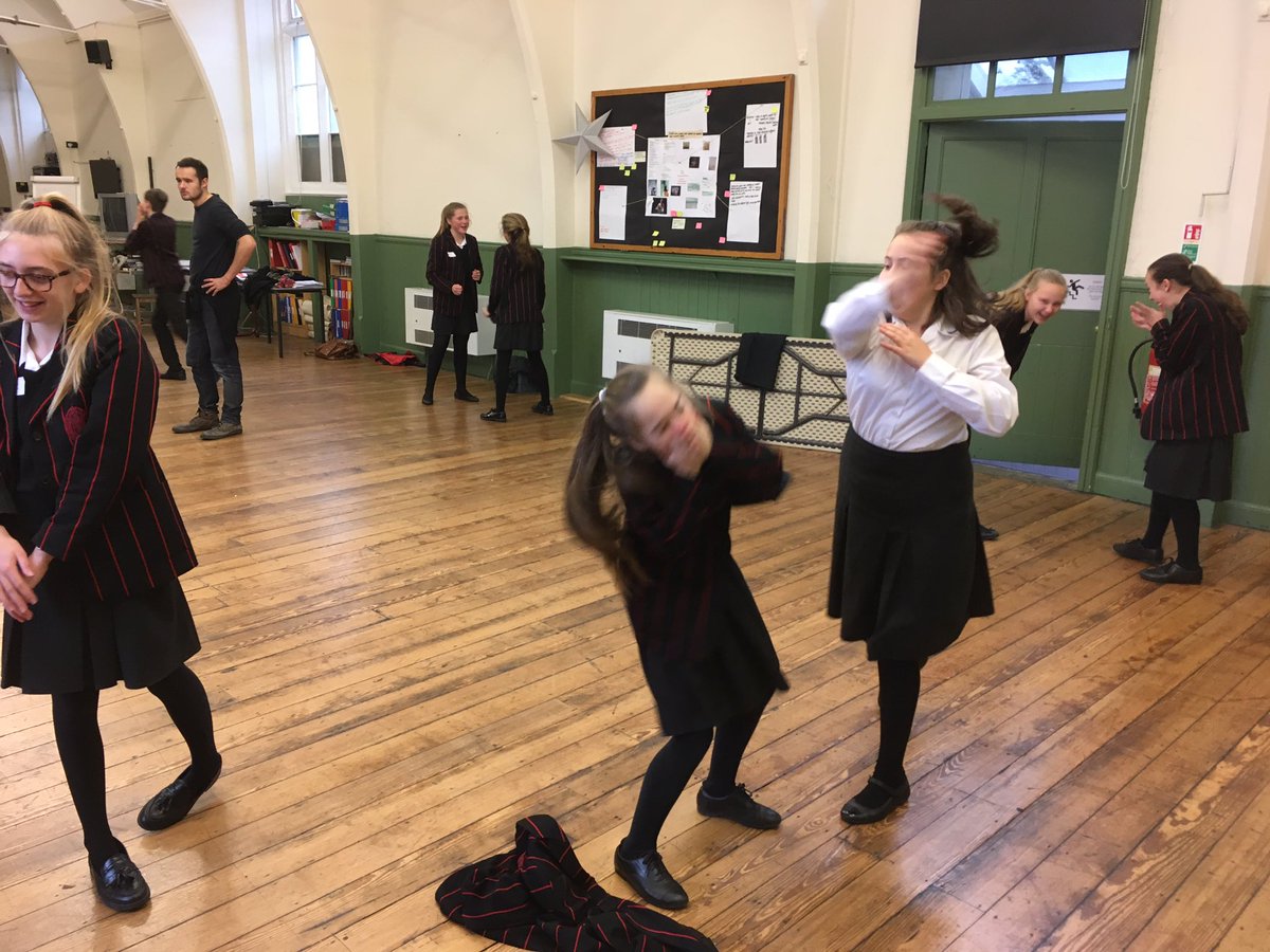 GiggDrama's tweet photo. In the shadow of Mrs Lovett’s bakehouse we’ve launched this years lower school show. Year 7 &amp; 8 will perform Bugsy Malone in June. Today the pupils had short dance, fight and voice workshops to get a taste for the show, ahead of auditions in January. #bringonthesplurge https://t.co/yRSvP1hz6C