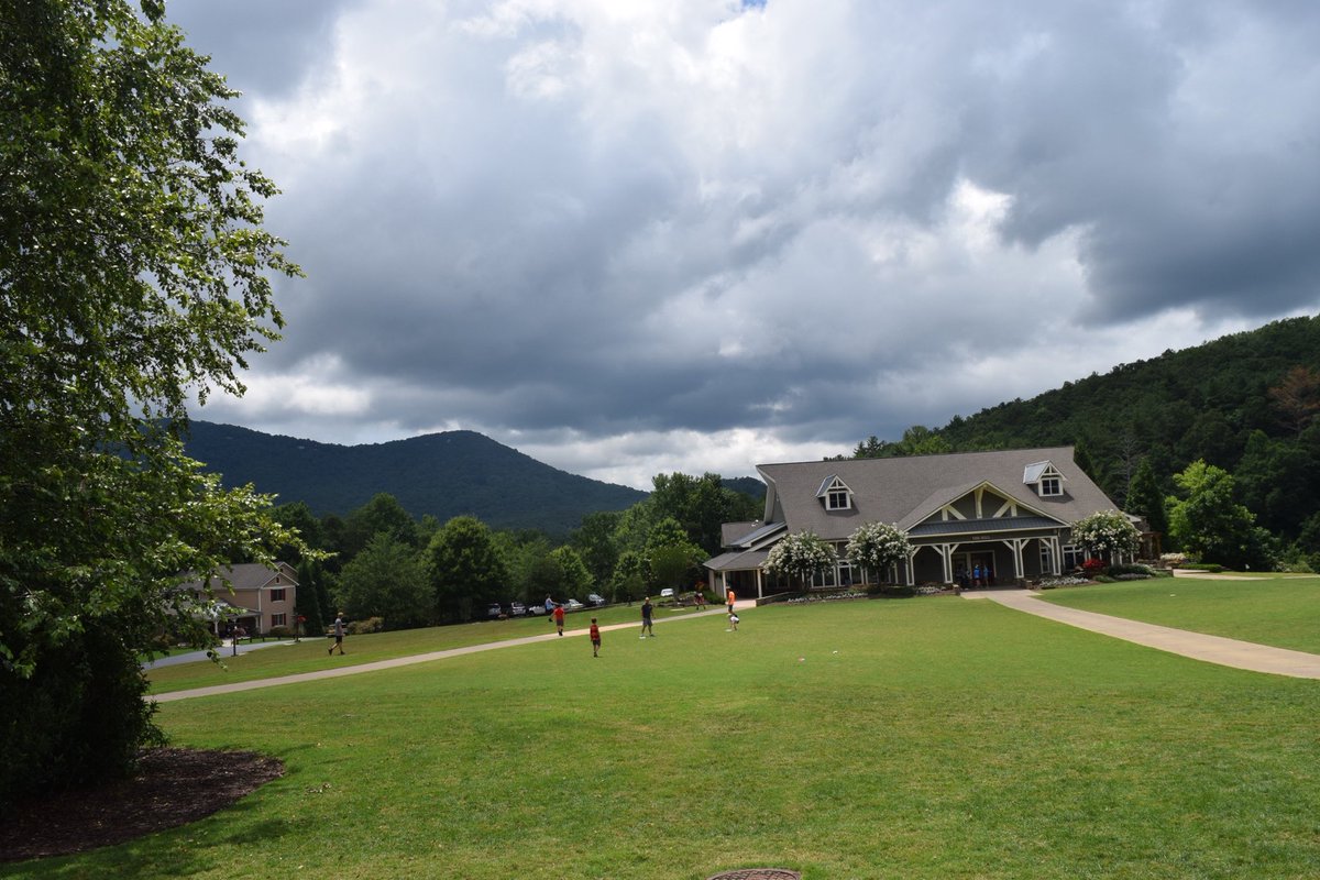 ylabilene's tweet photo. Camp Signups for SharpTop Cove are open! Shoot us a DM if you want to come to camp with us this summer!!! https://t.co/PaUaPu3SdL