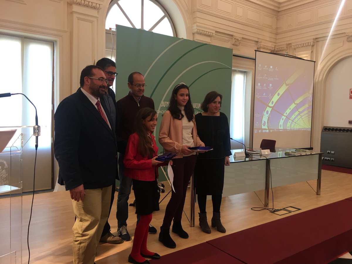 BECREAGR's tweet photo. Muchas gracias #CEIPMedinaOlmos, #ColegioAveMaríalaQuinta #CEIPArrayanes @MasQCiencia @IES_Med @IESIliberis #IESSeveroOchoa por vuestra participación en #PequeñasLetras @GranadaNoir https://t.co/AvTyITMGwn