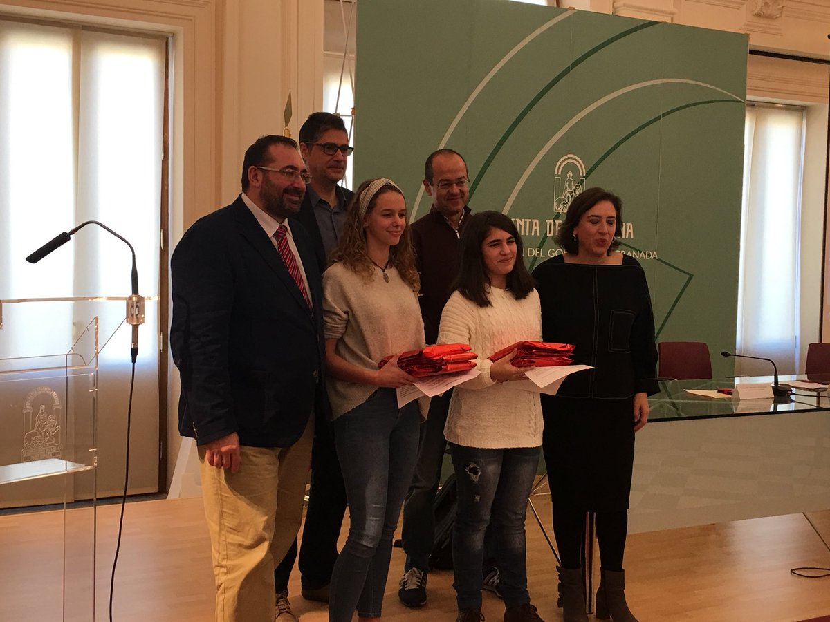 BECREAGR's tweet photo. Muchas gracias #CEIPMedinaOlmos, #ColegioAveMaríalaQuinta #CEIPArrayanes @MasQCiencia @IES_Med @IESIliberis #IESSeveroOchoa por vuestra participación en #PequeñasLetras @GranadaNoir https://t.co/AvTyITMGwn