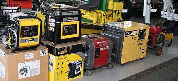 VielleMotorstor's tweet photo. Gruppi elettrogeni di varie potenze Benzina/Diesel, da 450 € + IVA - Malo Macchine - tel. +39 335.214734 https://t.co/QrmV3EJjRL