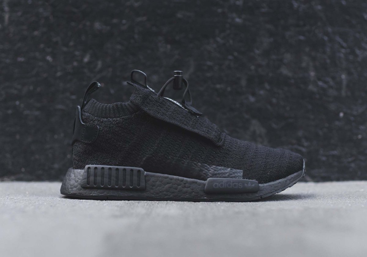 nmd ts1 triple black