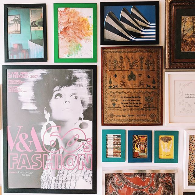 StyleithomeBath's tweet photo. Picture perfect. These pictures are part of a gallery wall on our stairs. They are a real random collection, mainly because they all have sentimental meaning.
#Styleithome π€π€π€ @myhousethismonth #myhousethismonth #pictureperfect https://t.co/MDIKPwsfXu https://t.co/9iaXs1PO8w