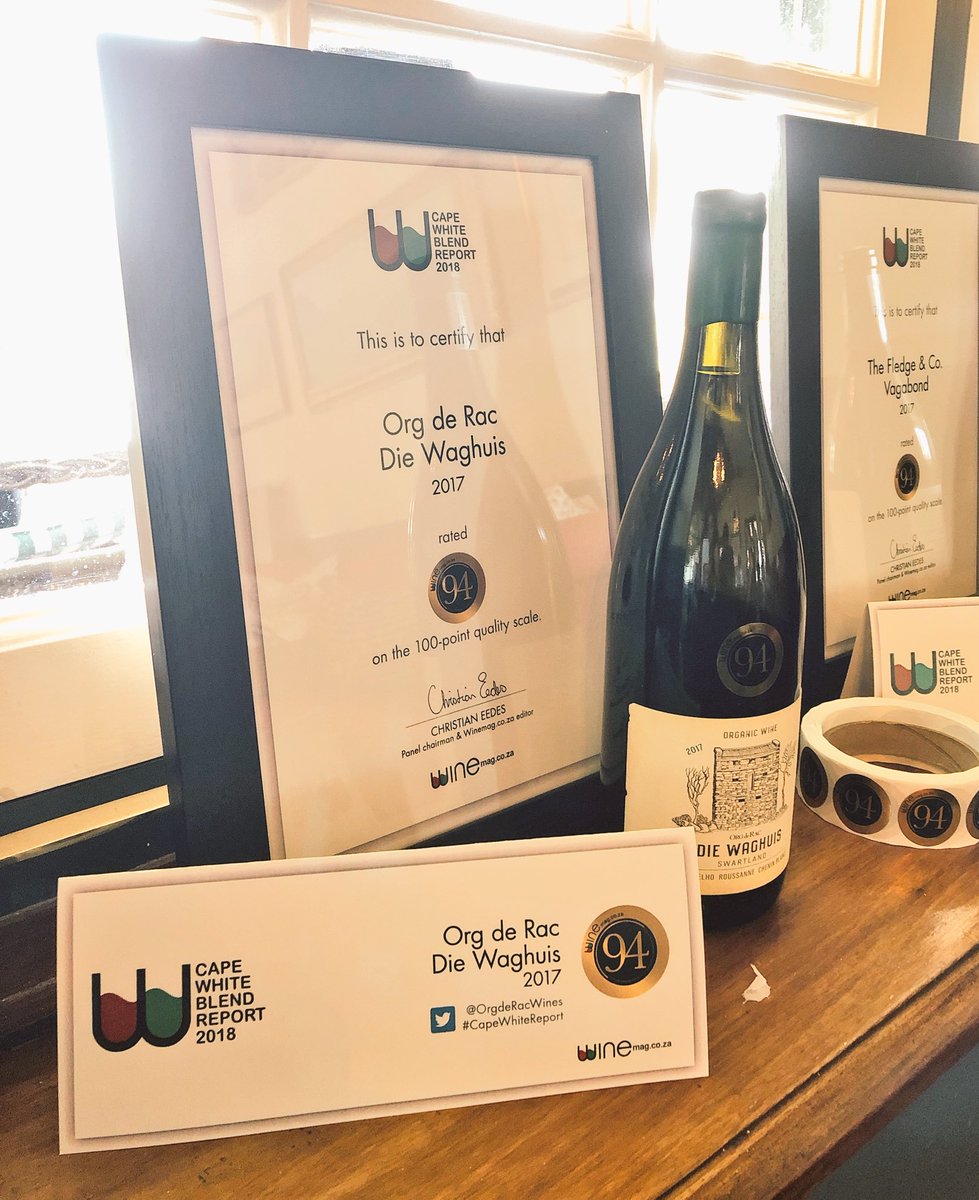 JaxLahoud's tweet photo. Celebrating #organic #vegan #94Points #CapeWhiteReport with @OrgdeRacWines Die Waghuis 201 https://t.co/ADBf5yqNgH