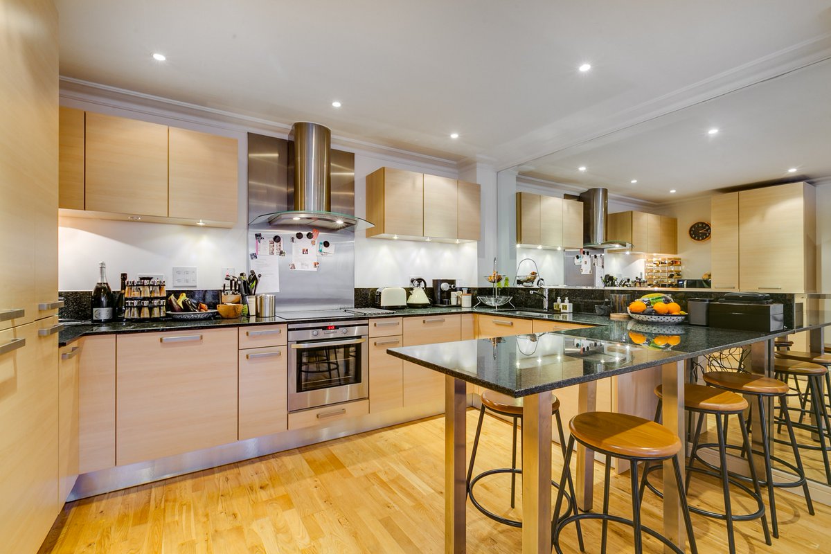 Chestertons Putney tweet media