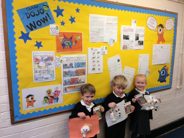 Woodmansternesy's tweet photo. Wow cards from Mrs Goldsmith for Arlo, Cerys & Joey in Reception for their brilliant snowman pictures. Super independent work #postivepraise https://t.co/FW3K8kbRxz