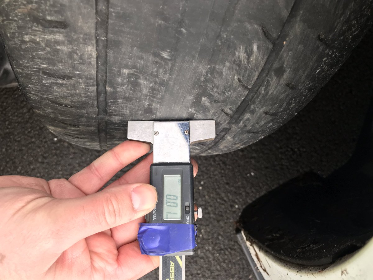 DVSAEnforcement's tweet image. Children will be a lot safer going home this afternoon from #Bryncoch #Neath! Checks conducted with @SWP_Roads #CVU &amp;amp; local authority officers.
Defects included 6 x illegal Tyre’s, deteriorated brake hoses, tinted windows, ABS faults, access doors inoperative, brake pads worn🤦🏻‍♂️