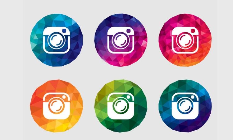 hellolikers's tweet photo. Los seguidores de @instagram crecieron un 33% durante este 2018, un año muy significativo no solo en el crecimiento de la red social sino para las personas, #influencers y #marcas que la utilizan. 🙌🏻📲
https://t.co/HnyznFHD1c @quintly #HelloLikers https://t.co/T67OFInNq4