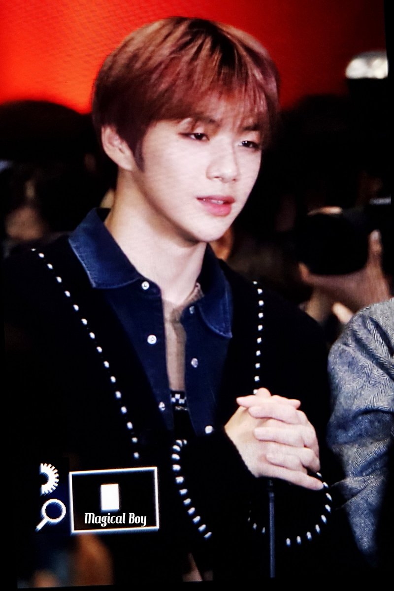MagicalBoy1210's tweet photo. 181204

#강다니엘 #다니엘
#워너원 #Kangdaniel https://t.co/rvrTOa88Sn