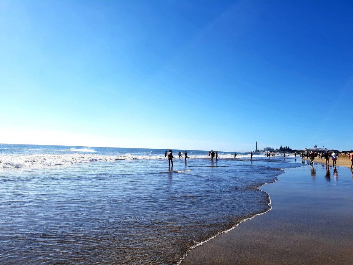 maxroma2024's tweet photo. Aquì bebemos cerveza en la playa
#28Gradi #DunasDeMaspalomas #Playa #PlayaDelInglès #PlayaySol #Maspalomas #GranCanaria #Canarie #Holiday #CanaryIslands #Canarias #Dunas #Amor #Locura #Music #Love #Fiesta #Fun #Sole #Mare #Chiringuito7 #PlayaNudista #MaspalomasDeGranCanaria https://t.co/Gu6vc0UxjD