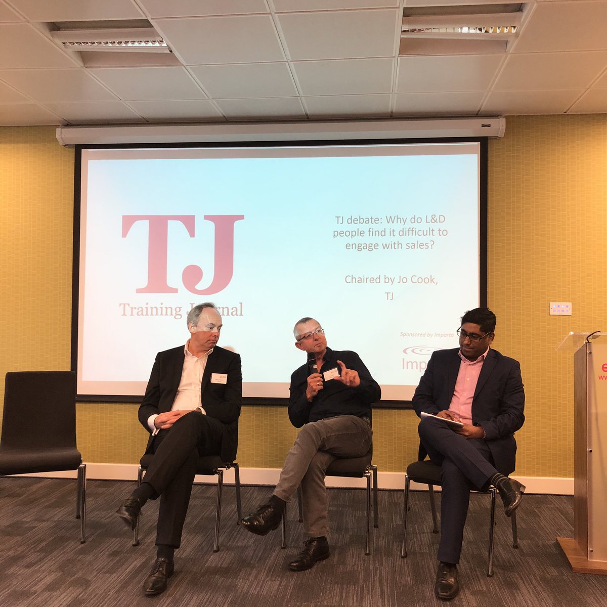TrainingJournal's tweet photo. The lunchtime debate: Why do L&amp;D people find it difficult to engage with sales? #TJA18 https://t.co/yxsI0B9A3M