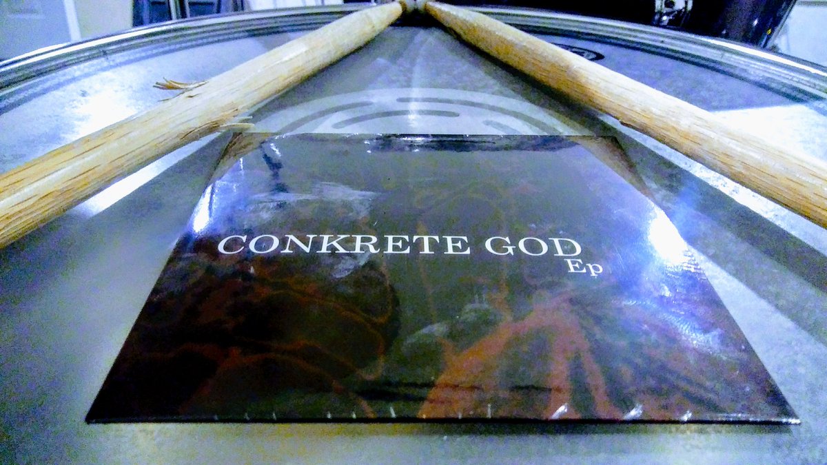 ConKreteGod's tweet photo. Greetings angels! It's not too late to get your copy of the EP. If you want a hard copy, hit this link
https://t.co/ivEwnb4v6q
Digital copies are everywhere online music is sold. Oh yeah hers's a link to go buy it!
https://t.co/hv801ZIc0G
Thank you for your support❤️ https://t.co/5uR952M1u5