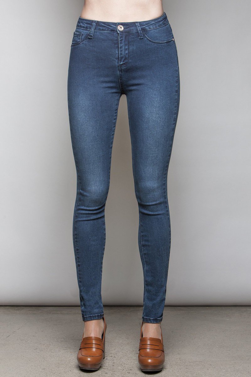 conchi_moya_'s tweet photo. ¿Buscas unos #jeans que realcen tu silueta? 👖
Descubre #Sidecar en nuestra #Boutique. 😉
#Moda #Calasparra #ConchiMoyaModas https://t.co/ukedk4Nh9h
