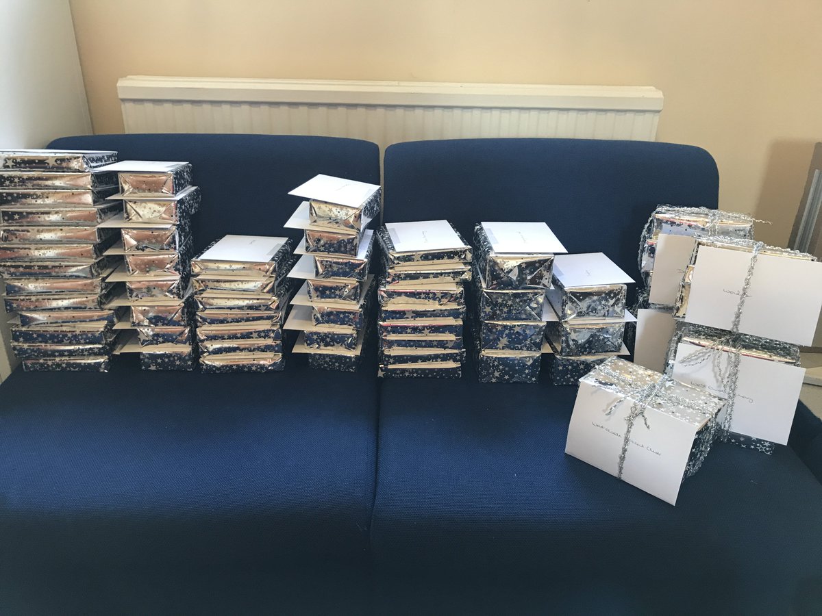 revsuecooke's tweet photo. All the gifts and cards ready to be distributed to all our local shops and businesses, they even have stars on the wrapping paper @churchofengland #FollowTheStar #blessingourcommunity https://t.co/95VS95FA68
