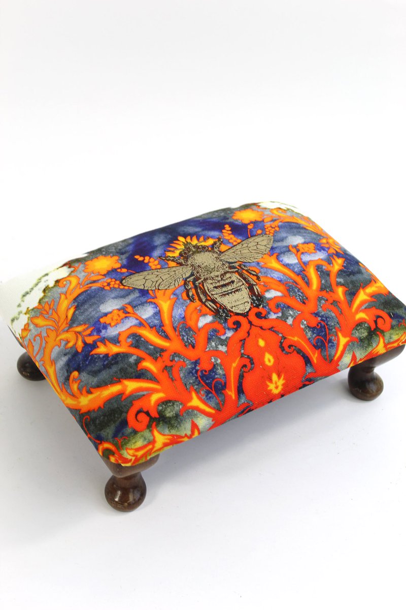 TBeasties's tweet photo. Day 4 of our Advent Stool Calendar and looking for a new home is the Honey Bee Grand Damask Stool.
This stool will be going live shortly so keep looking at our site as they are getting snapped up.
#stooladay #adventcalendar #TBAdvent #advent #christmas #stools #furniture https://t.co/7eXp6l9JPq