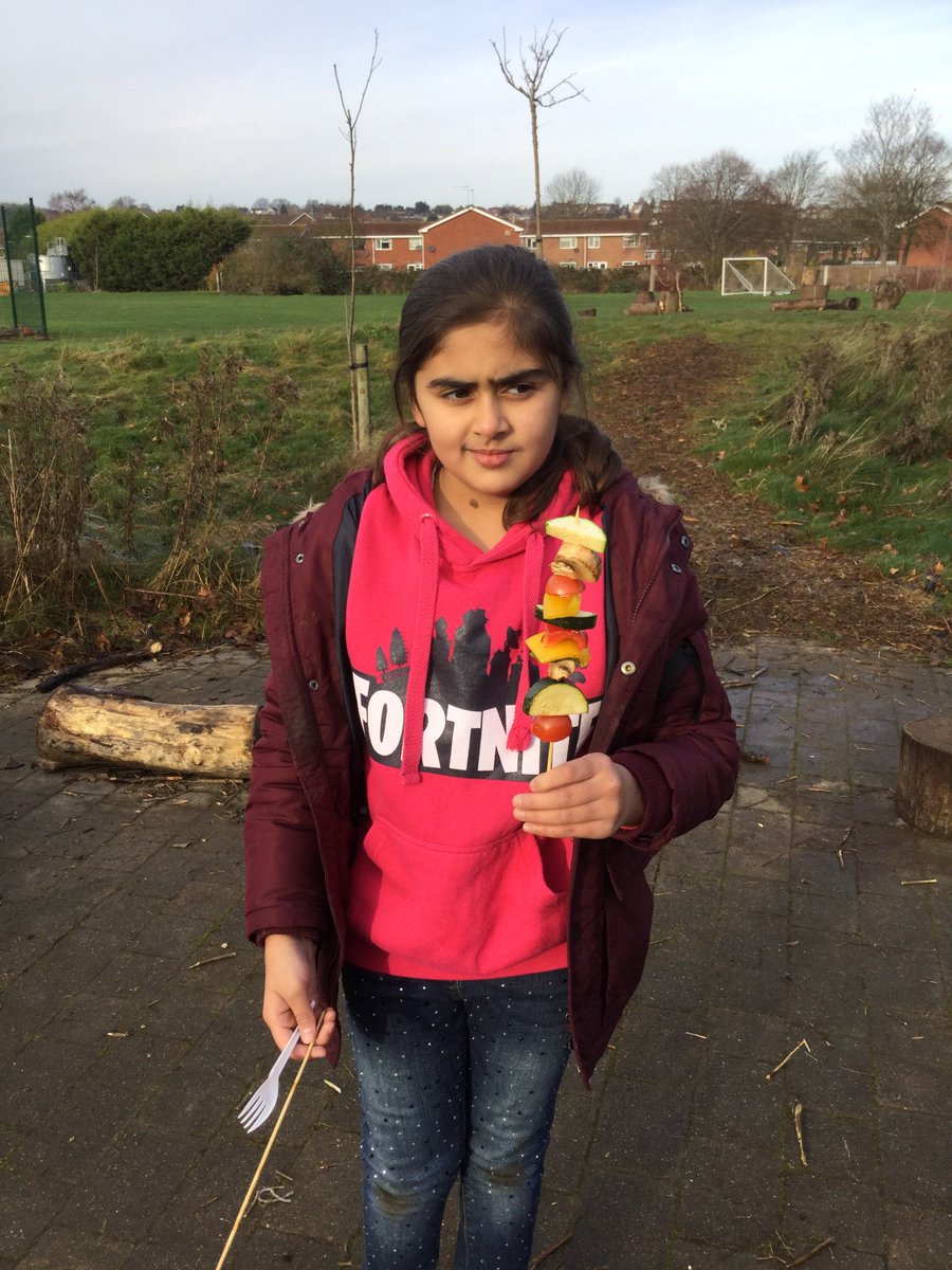 Vegetable kebabs were on the menu today for year 6. Even the children who said they didn’t like the vegetables said they wanted to try them because they were involved in the preparation and cooking. 
#forestschool #cookingonanopenfire #lovetheoutdoors #getthekidsoutside