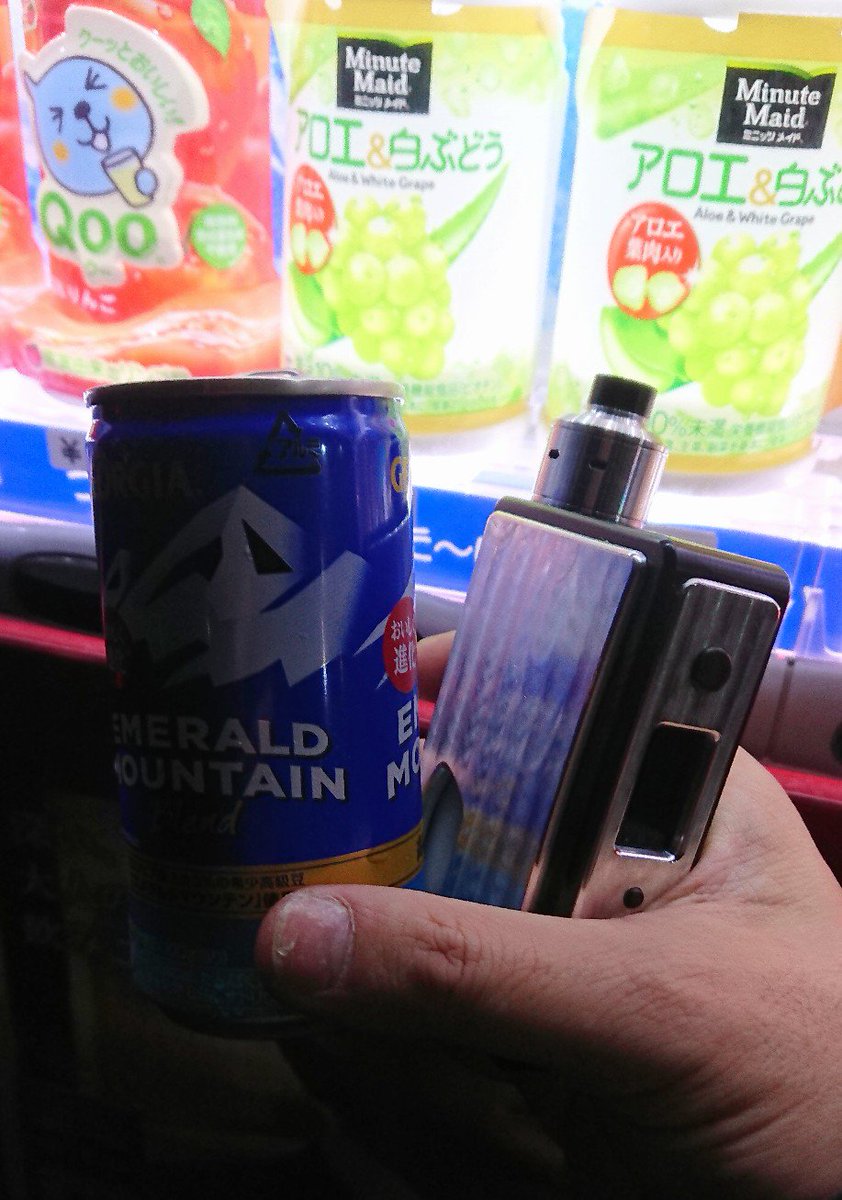 akatsuki_hm's tweet photo. どうやらStinger(2x700版)が廃版になるらしい。残念。12/5(日本では6日の昼)までリスト解放してるので、気になる方はFBに凸ってみては?エメマン
#vape #usmodz https://t.co/FQTlZud0zV