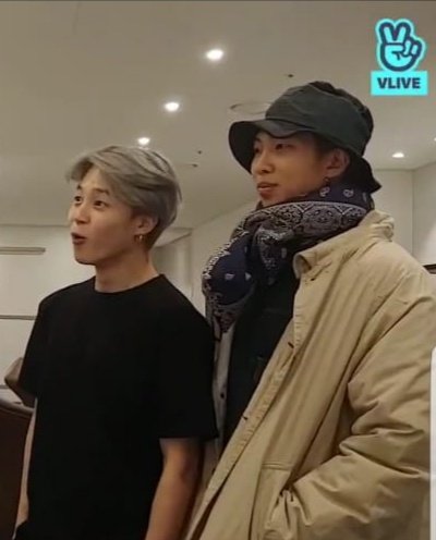 xBTSFanpage's tweet photo. Why does Namjoon look like Inspector Gadget? What would come out of Namjoon's hat?!?! Comment below...🤯 #BTS @BTS_twt #BTSArmy #InspectorGadget https://t.co/3GrK0oOZLe